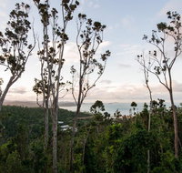 Onestep Airlie Retreat - Tourism Caloundra