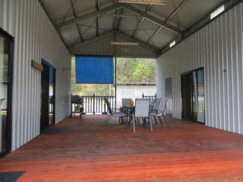 Orchid Beach Retreat Orchid Beach Fraser Island - Tourism Caloundra 2