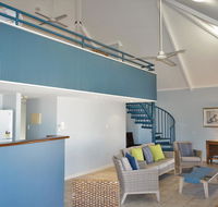 Osprey Holiday Village Unit 114 - Gorgeous 3 Bedroom Holiday Villa with a Pool in the Complex - Tourism Caloundra