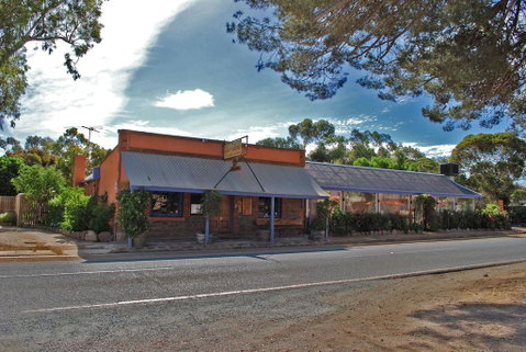 Osteria Sanso B&B - Tourism Caloundra 1