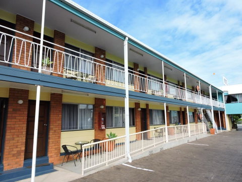 Pacific Motor Inn - Tourism Caloundra 0