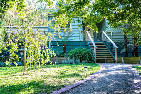 Paddys Creek Retreat - Tourism Caloundra 0