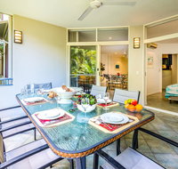 Palm Cove Holiday Apartment - Tourism Caloundra