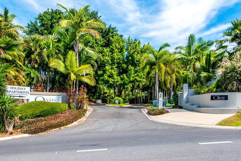 Palm Cove Holiday Apartment - Tourism Caloundra 3