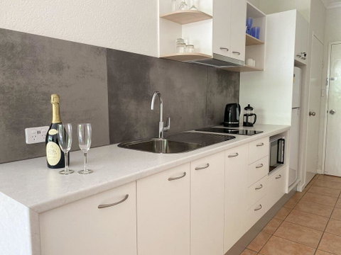 Palm Villas In Port #22 - Tourism Caloundra 0