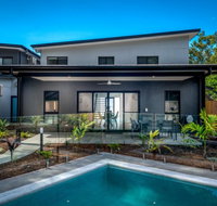 Palms - Tropicana Resort - Cli - Tourism Caloundra