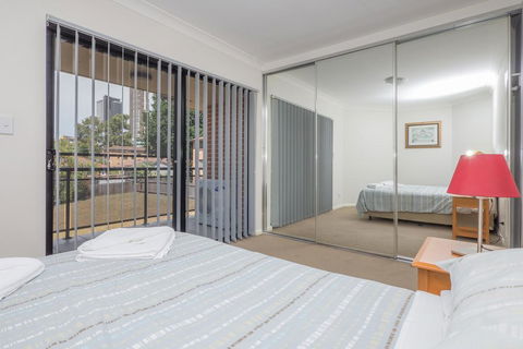 Parkside Apartments Parramatta - Tourism Caloundra 3