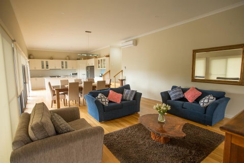 Paula's Place 8 Ti Tree Close Robe - Tourism Caloundra 2