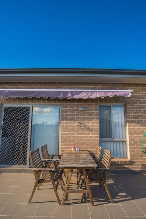 PEACEFUL 2Kingbed RootyHill Townhouse Near Station - Tourism Caloundra 3