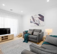 Peaceful Designer 2BRReserveStyle Mill Park