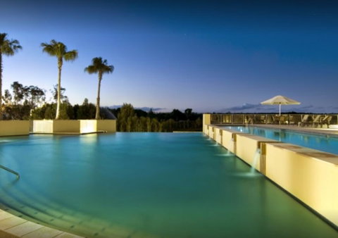 Pelican Waters Golf Resort And Spa Unit 1006 - Tourism Caloundra 3