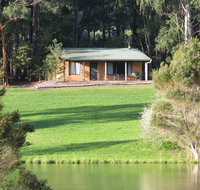 Pemberton Lake View Chalets - Tourism Caloundra
