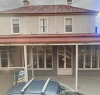 Pembroke Hotel - Tourism Caloundra