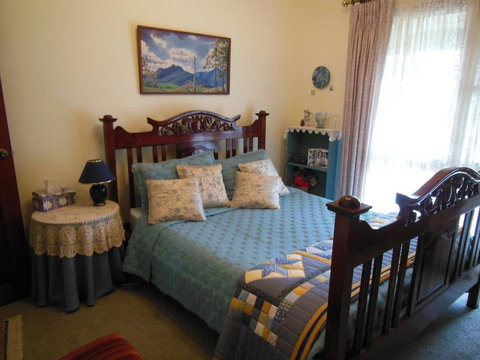 Pepper Tree Ridge B&B - Tourism Caloundra 1