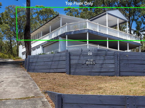 Perfect Seclusion - Top Level Only - Tourism Caloundra 0