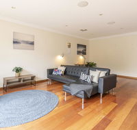 Pet Friendly Home Away From Home - Willoughby - Tourism Caloundra