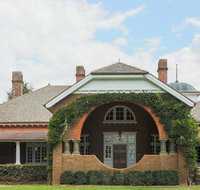 Petersons Armidale Winery and Guesthouse - Tourism Caloundra