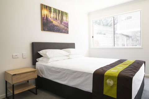 Petrie Mill Motel - Tourism Caloundra 1