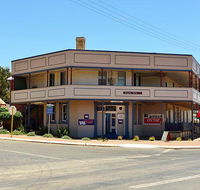 Pingelly Hotel - Tourism Caloundra