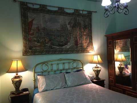 Pitstop Lodge Guesthouse B&B - Tourism Caloundra 0