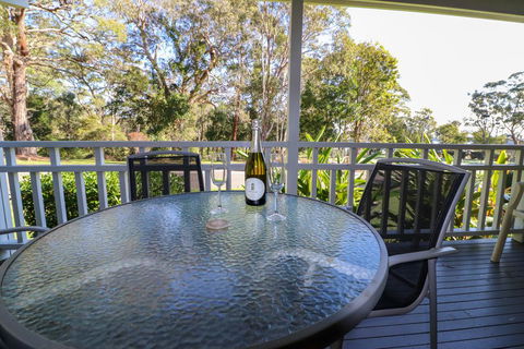 Plover Deluxe Resort Villa - Tourism Caloundra 3