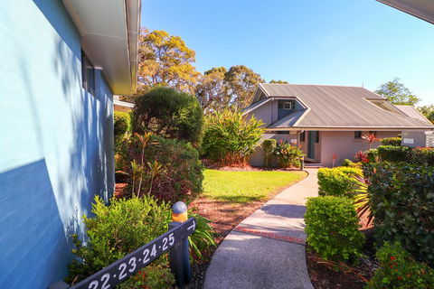 Plover Deluxe Resort Villa - Tourism Caloundra 1