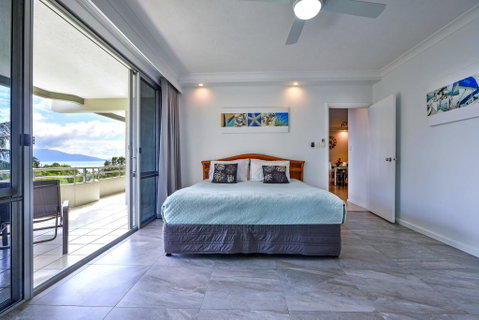 POINCIANA 101 HAMILTON ISLAND CENTRALLY LOCATED 3 BEDROOM, Plus BUGGY!! - Tourism Caloundra 0