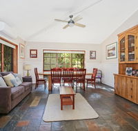 Porepunkah Elms - Holiday House - Tourism Caloundra