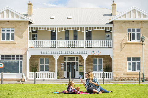 Port Elliot Beach House YHA - Tourism Caloundra 1