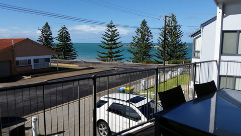 Port Elliot Beachcomber - Tourism Caloundra 2