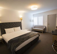 Quays Hotel - Tourism Caloundra