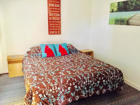 Quinns Beach Stay One - Tourism Caloundra 3