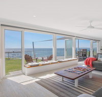 Rainbows End - soaring views north to Gerroa - Tourism Caloundra