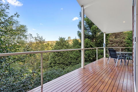 Ravensbourne Escape- Kookaburra Kottage - Tourism Caloundra 1