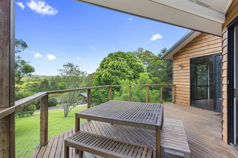Ravensbourne Escape- Rose Alyce - Tourism Caloundra 3