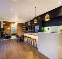 Readyset Glashouse Melbourne - Tourism Caloundra