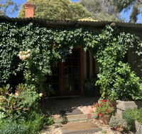 Red Hill Cottage - Tourism Caloundra