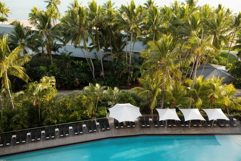 Reef View Hotel - Tourism Caloundra 1