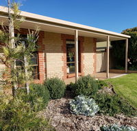 Relax on Ryan  Robe - Tourism Caloundra