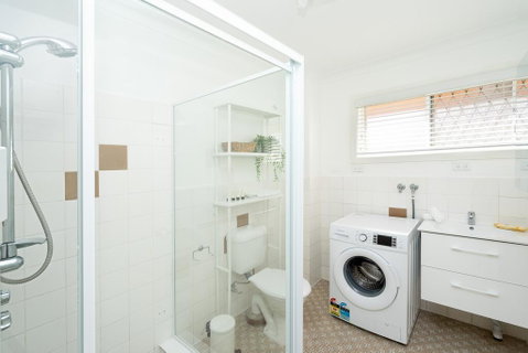 Relaxed Beachside Experience On The Coast - Tourism Caloundra 3