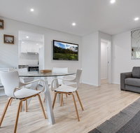 Renovated unit in the heart of Macquarie Park - Tourism Caloundra