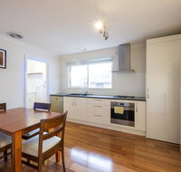 Rent Melbourne - Tourism Caloundra