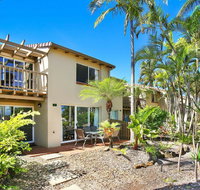 Resort Style - The Oasis Resort Villa 7 2 Landsborough Pde - Tourism Caloundra