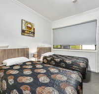 Rest Motels - Tourism Caloundra