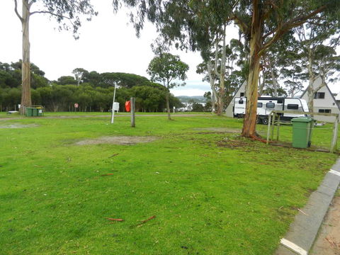 Rest Point Holiday Village - Tourism Caloundra 3