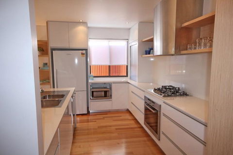 RIO GRANDE- 11B Bergalia Cres Dunbogan - Tourism Caloundra 1