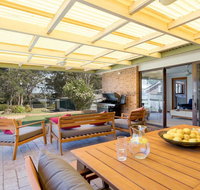 Rita Mae's on the river - relax and recharge - Tourism Caloundra