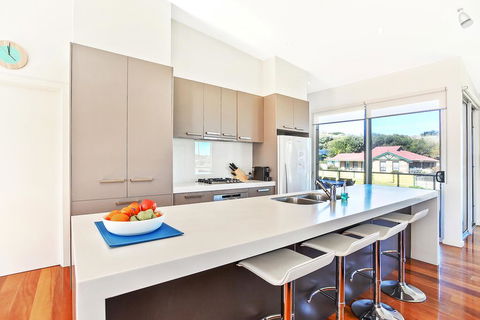 RiverSea Goolwa Beachhouse - WiFi - Pet-Friendly - Tourism Caloundra 3