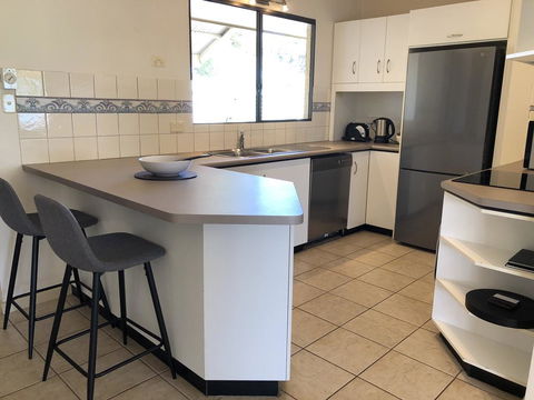 Riverwalk Retreat - Tourism Caloundra 3