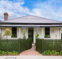 Roalies Farm House - Tourism Caloundra